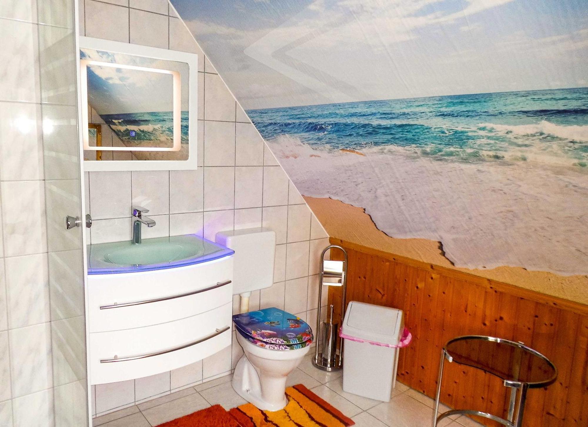 Bungalow Und Ferienwohnung Auf Ruegen Kluis Luaran gambar